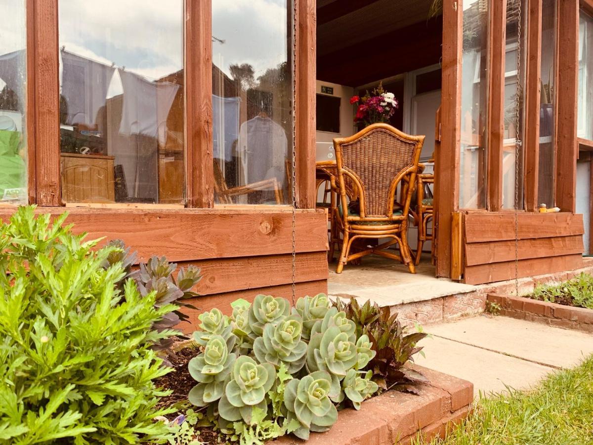 Hikers & Bikers Refuge Bed & Breakfast Ipswich Bagian luar foto